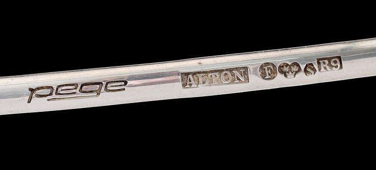 HALSRING, silver, Pege, Alton, 1967. Total vikt ca 36 gram.