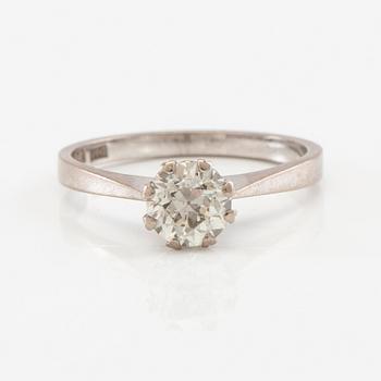 Solitaire ring in 18K white gold with a Very Faint Light Green diamond approximately 1.10 ct.
