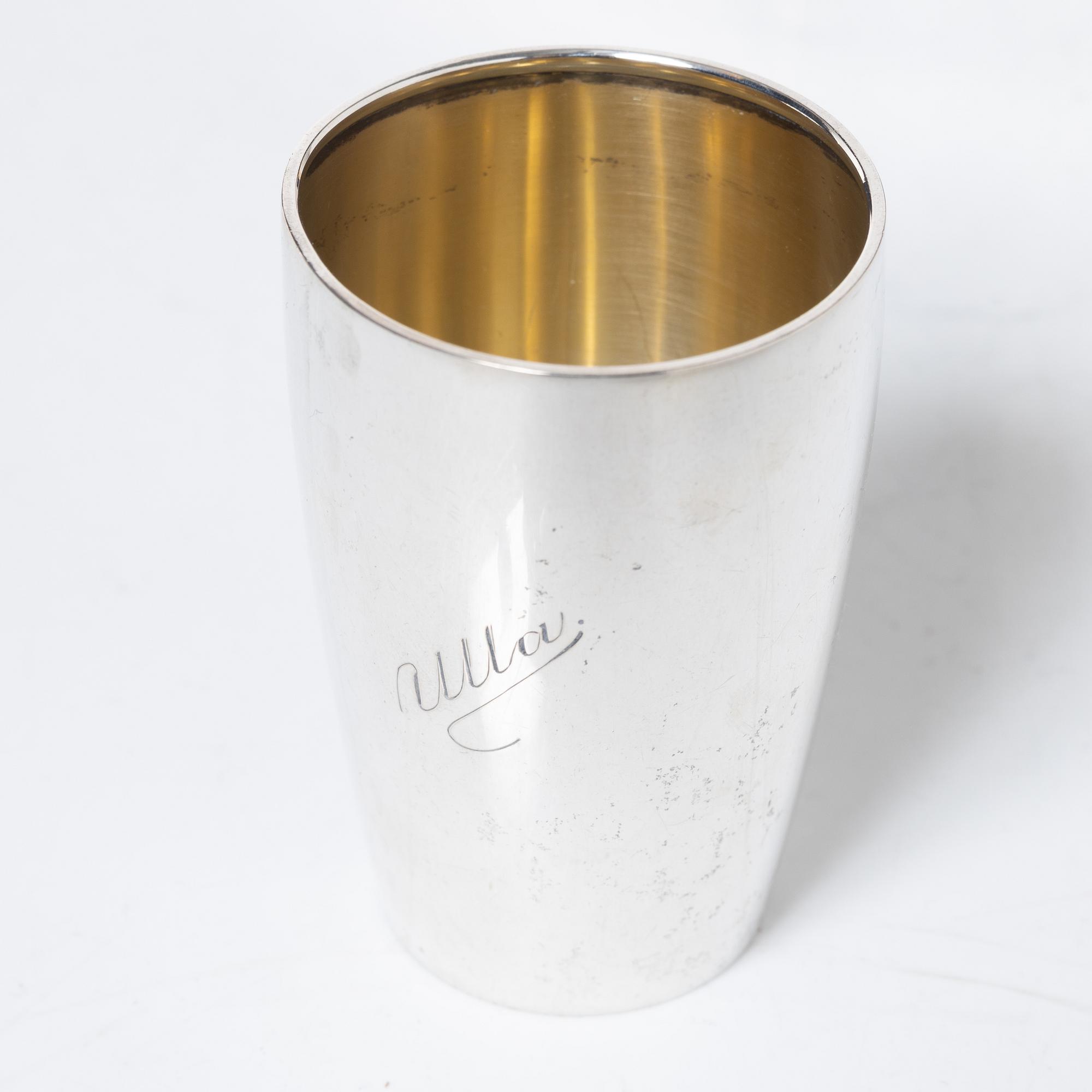 Skål, bägare samt vas, silver, Sverige, 1900-talets första hälft.