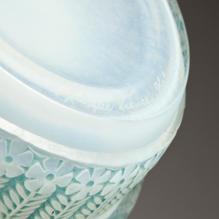 VAS, "Ferrieres", signerad R. Lalique, France, No 1019. 1920/30-tal.