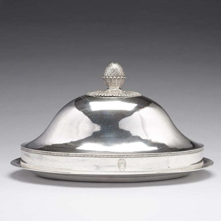 An Austrian 19th century silver serving dish and cover, mark of Aloys Würth, Vienna c. 1820.