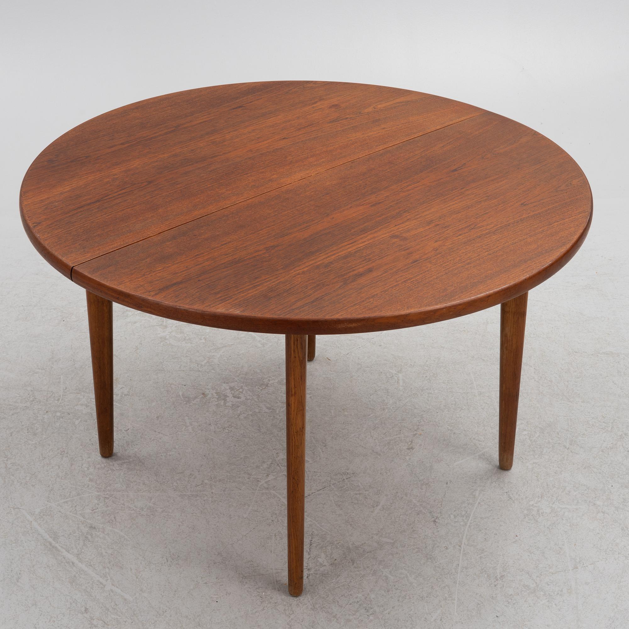 Karl Erik Ekselius, a dining table, JOC Möbler, Vetlanda, 1960s.