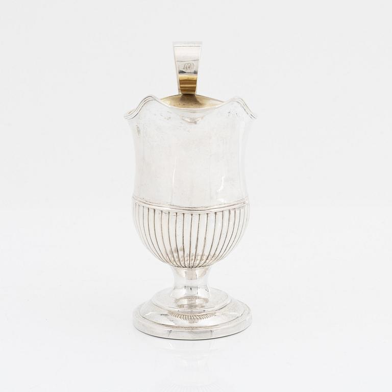 Johannes Lindegren, gräddkanna, silver, empire, Falkenberg 1813.