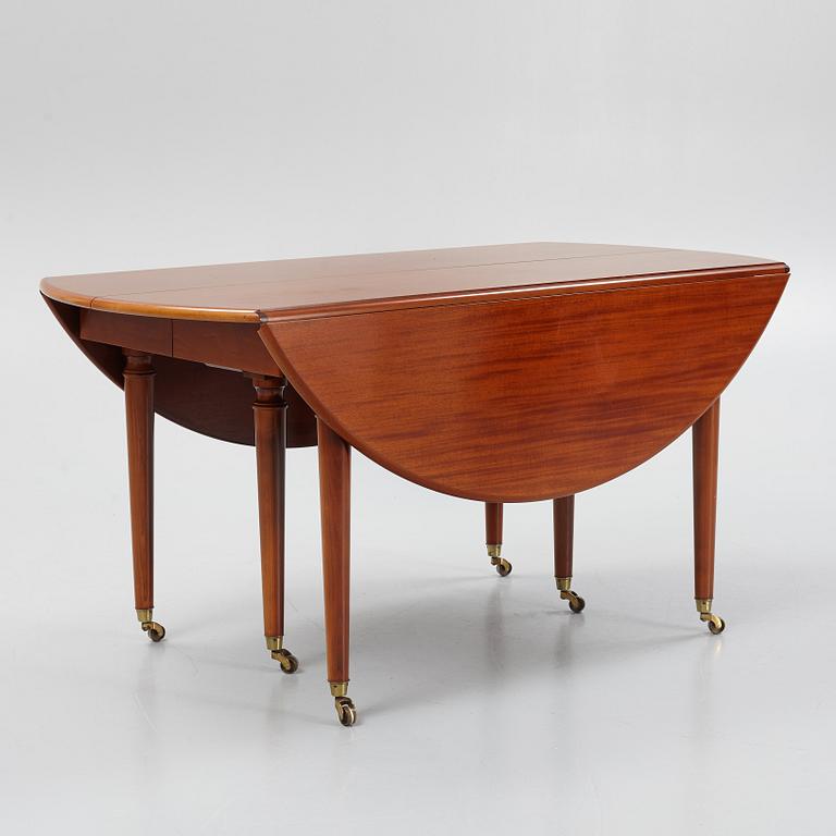Dining table, Directoire style, "Gala", AB H Westerberg, second half of the 20th century.