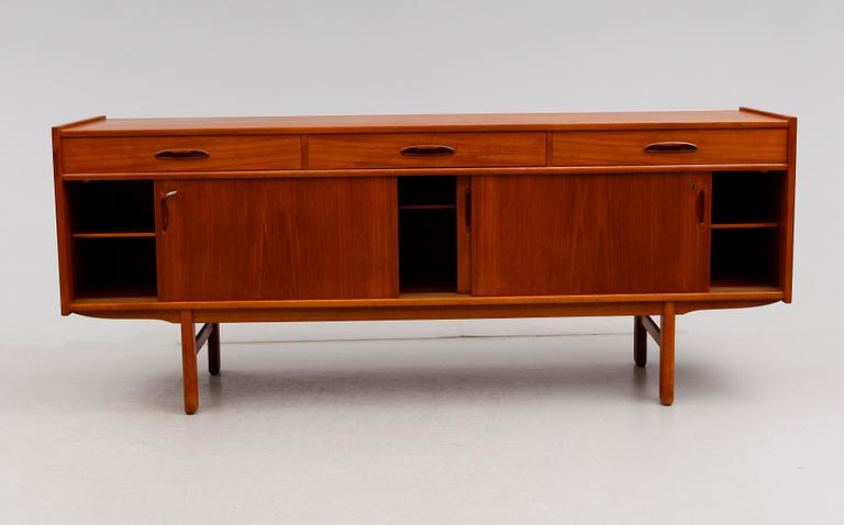 SIDEBOARD, 1900-talets andra hälft.