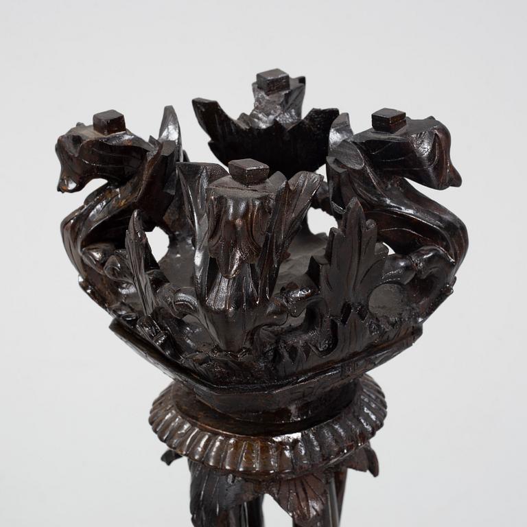 Altarljusstakar, Japan, 1900-talets första hälft.