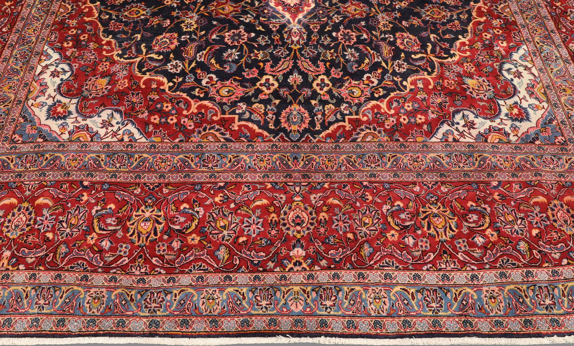 Matta, Keshan, ca 475 x 300 cm.