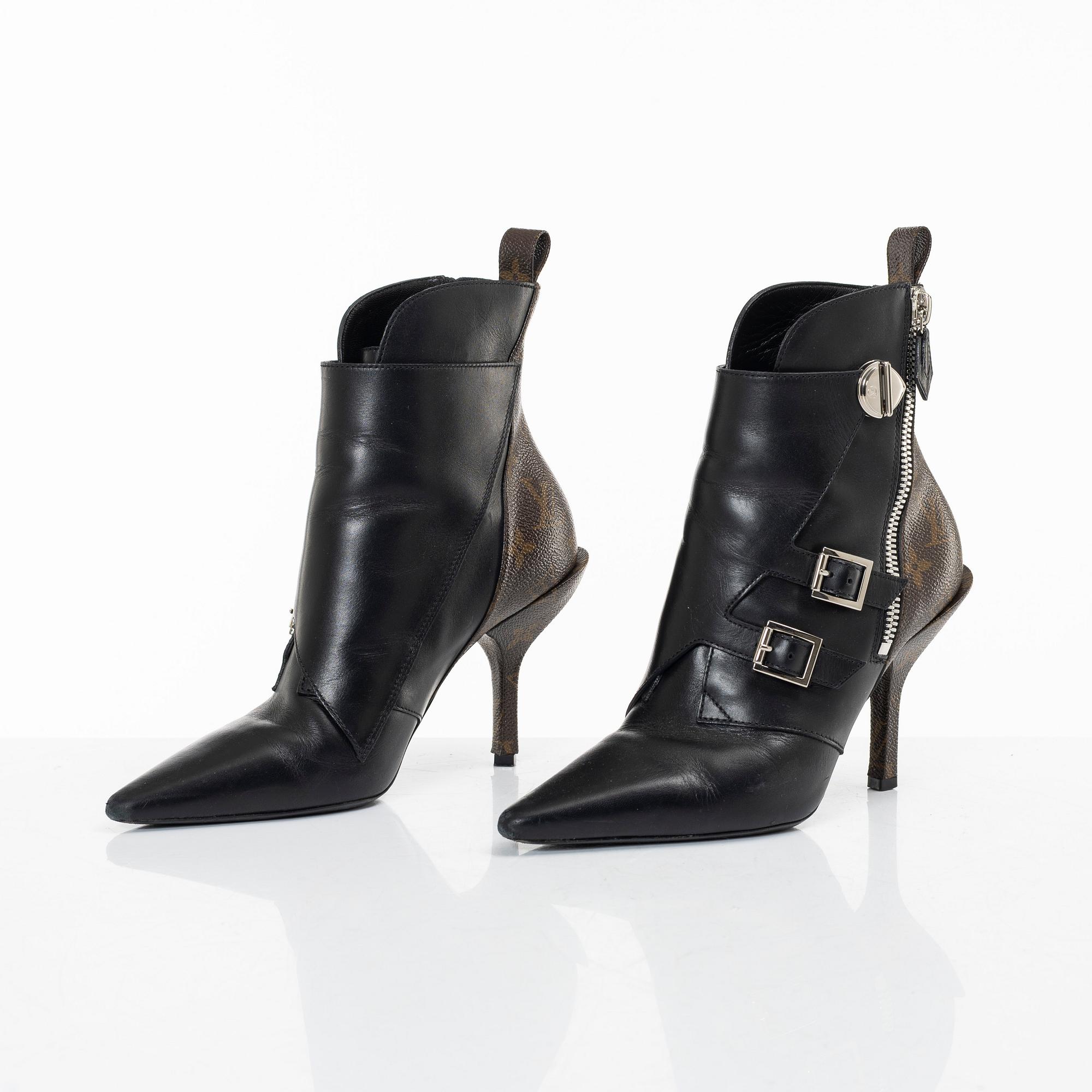 Louis Vuitton, ankle boots, "Monogram Janet Ankle Boots", size 37.