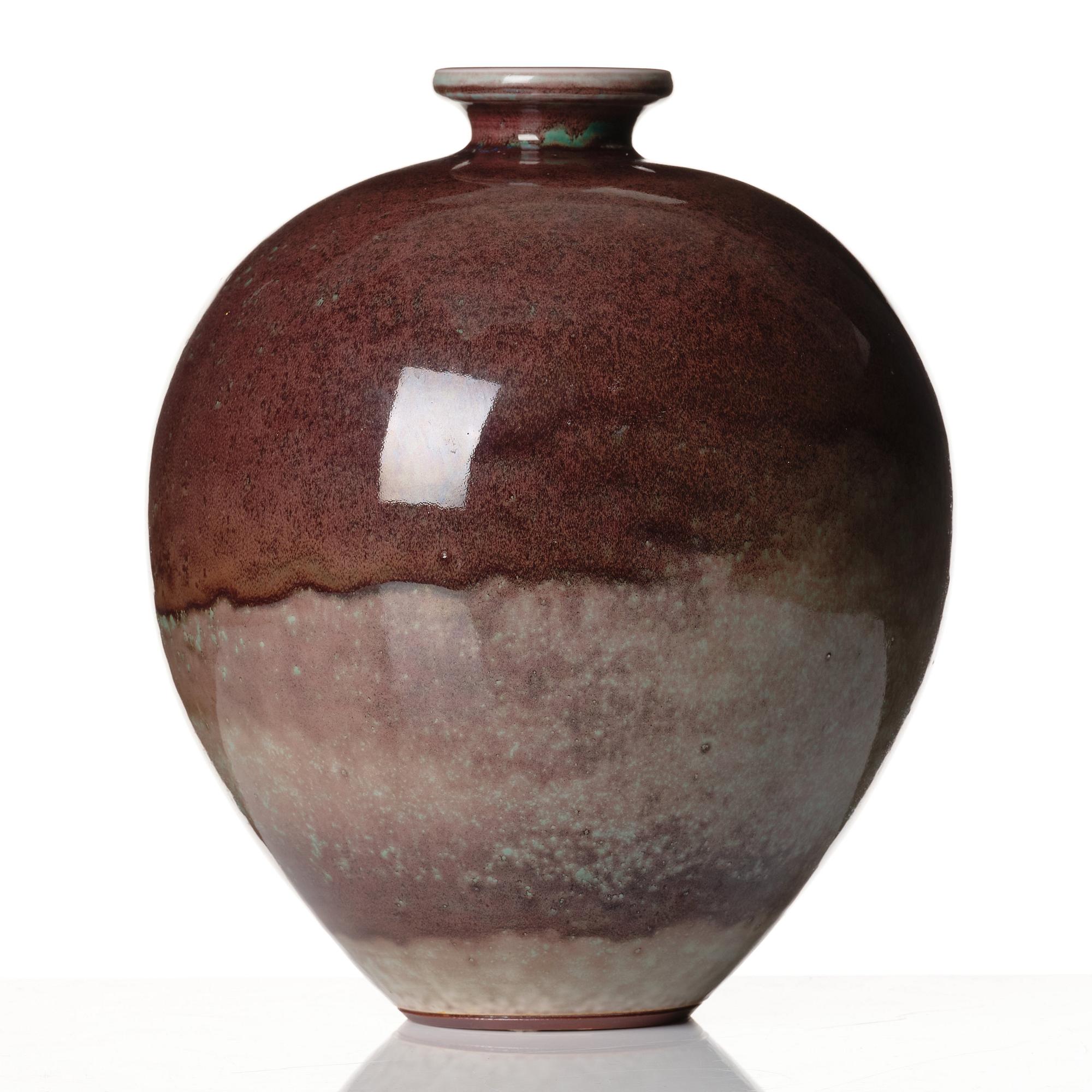 Berndt Friberg, a stoneware vase, Gustavsberg studio, Sweden 1974.