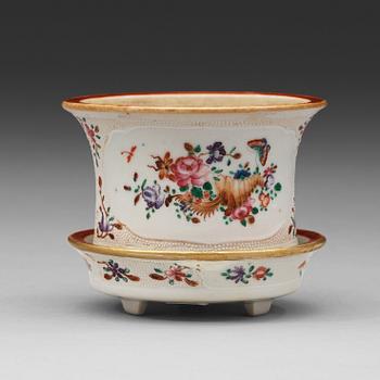 198. A famille rose flower pot with stand, Qing dynasty, Qianlong (1736-95).