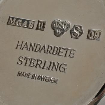 BÄGARE, 2 st SAMT SKÅL, silver, bl a Eric Löfman, MGAB, Uppsala, 1966, 1969 och 1975. Vikt 594 g.