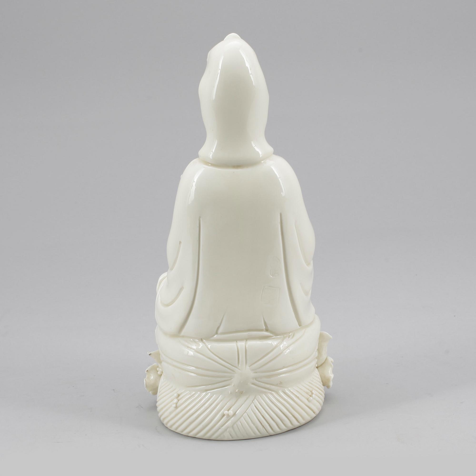 FIGURIN, blanc de chine, Kina, troligen sen Qing dynasti.