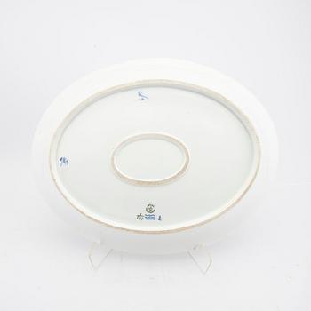 Serveringsfat 2 st "Musselmalet" Royal Copenhagen porslin tidigt 1900-tal.