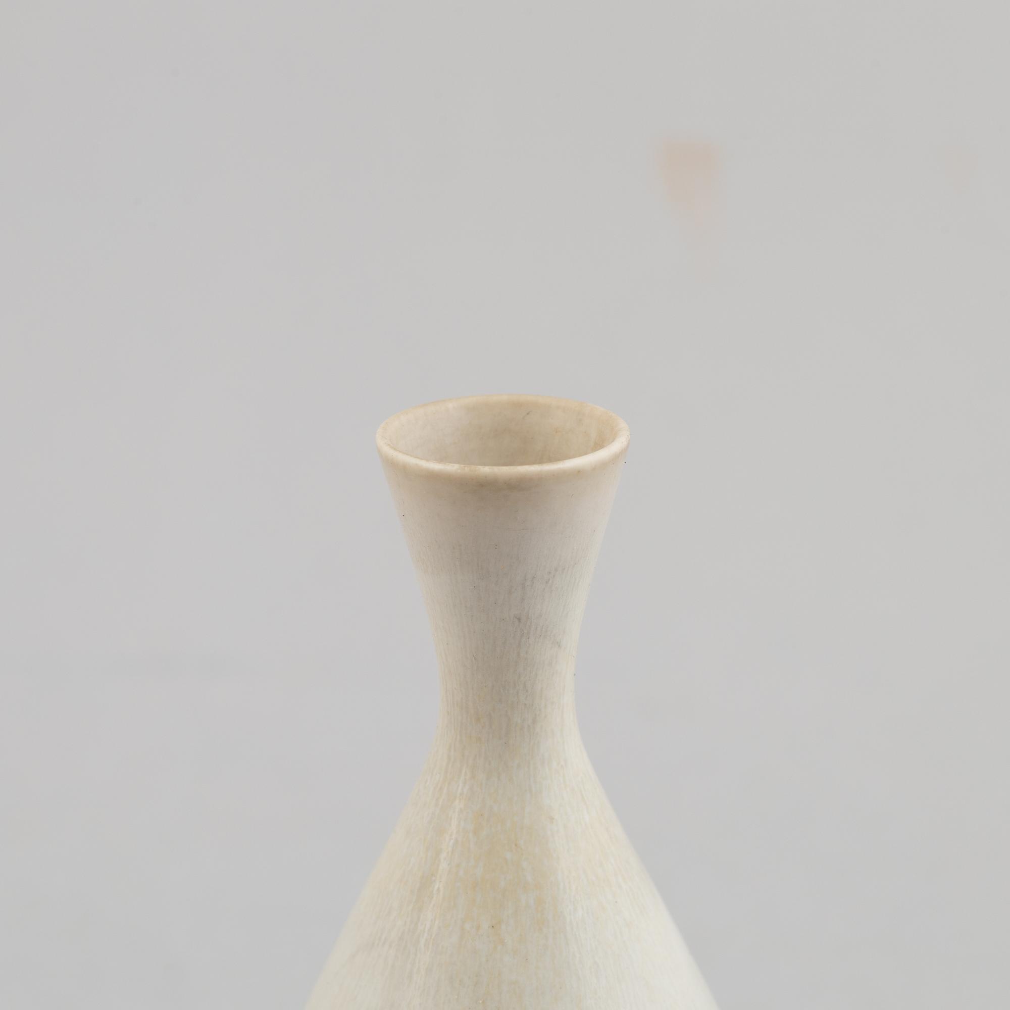 Berndt Friberg, a stoneware vase, Gustavsberg studio, 1954.