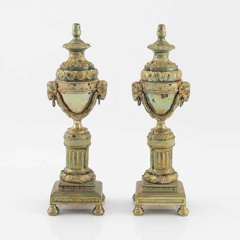 A pair Louis XVI-style gilt brass cassolettes, circa 1900.
