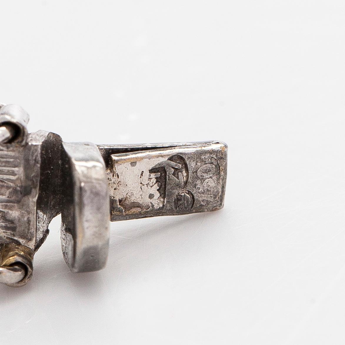Bracelet, brilliant cut diamonds, 18K white gold.