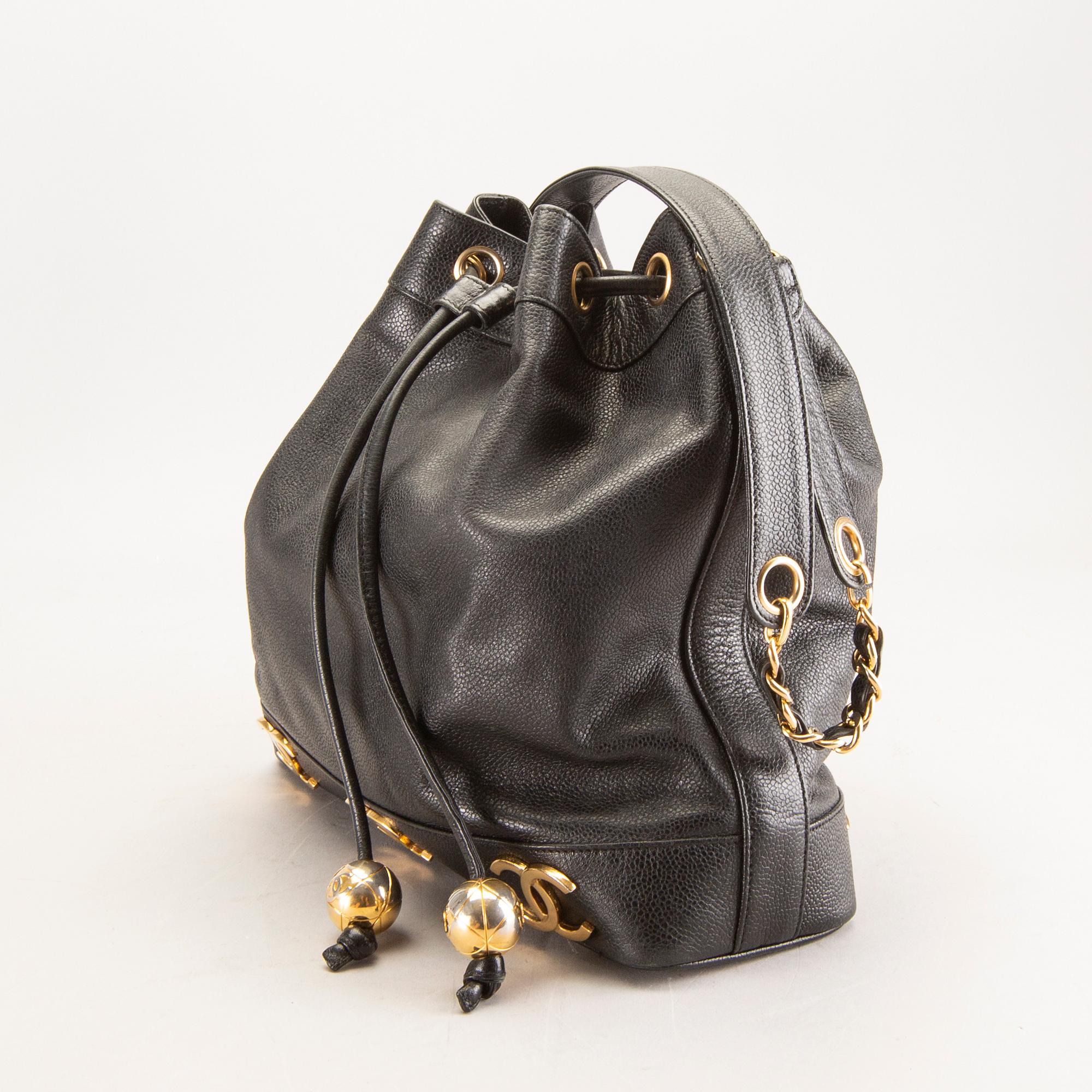 Chanel,.