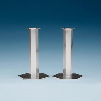 768. A pair of Wiwen Nilsson sterling candlesticks, Lund 1971.
