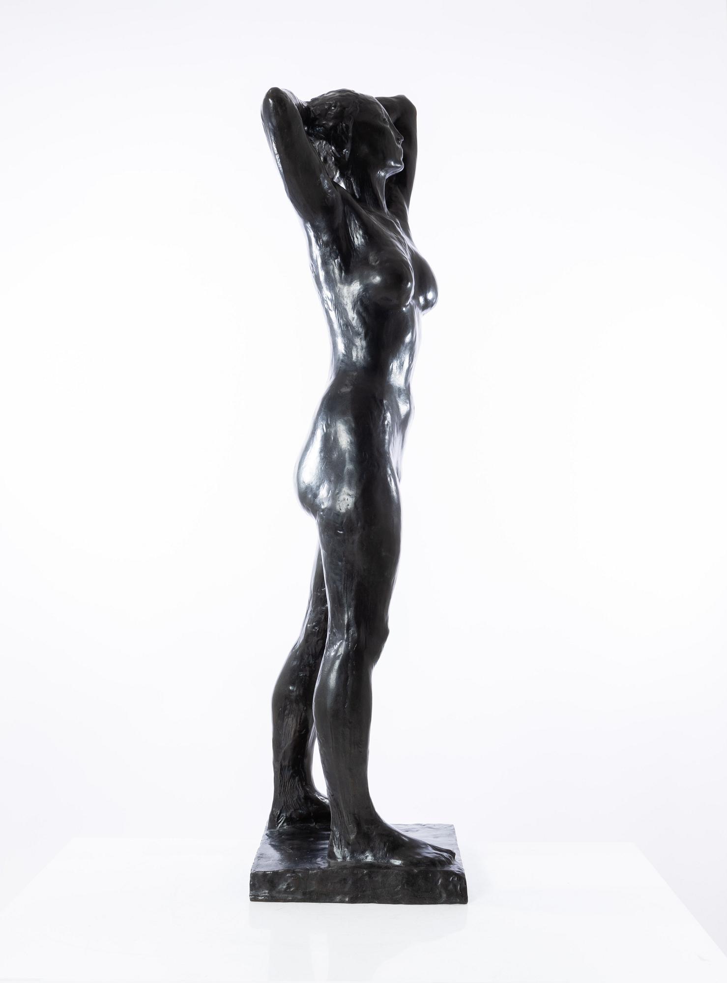 Gudmar Olovson, skulptur. Signerad. Numrerad. Gjutarstämpel. Brons, höjd 132 cm, längd 40 cm.