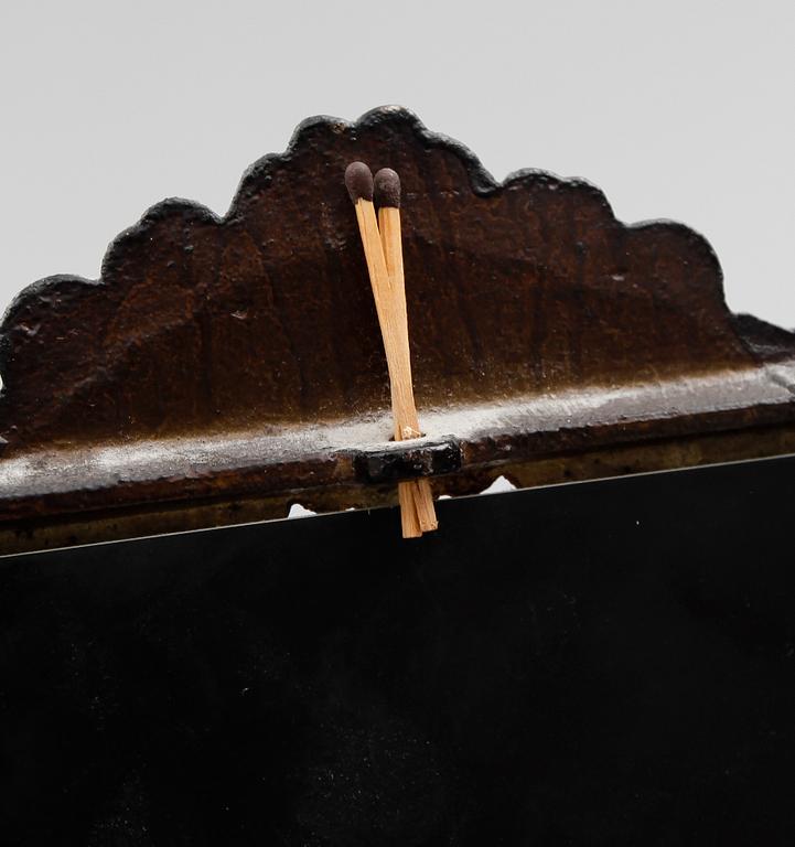 TOALETTSPEGEL, gjutjärn, omkring år 1900.