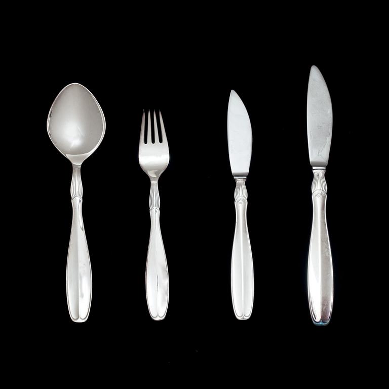 BESTICKUPPSÄTTNING, 32 delar, silver, "Vängåva", GAB, 1900-talets fjärde kvartal. Tot vikt ink rostfria blad ca 1590 g.