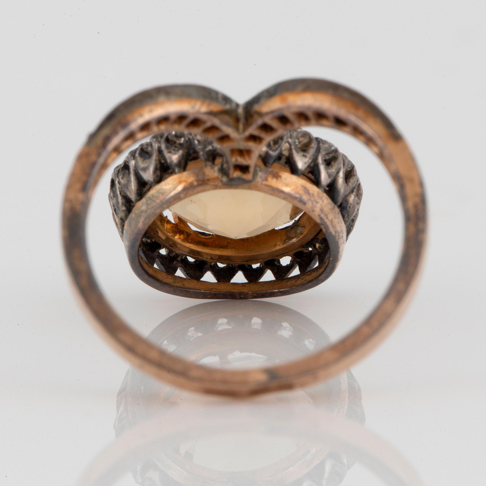 Fedor Lorie ring 14K guld och silver med en fasettslipad citrin.
