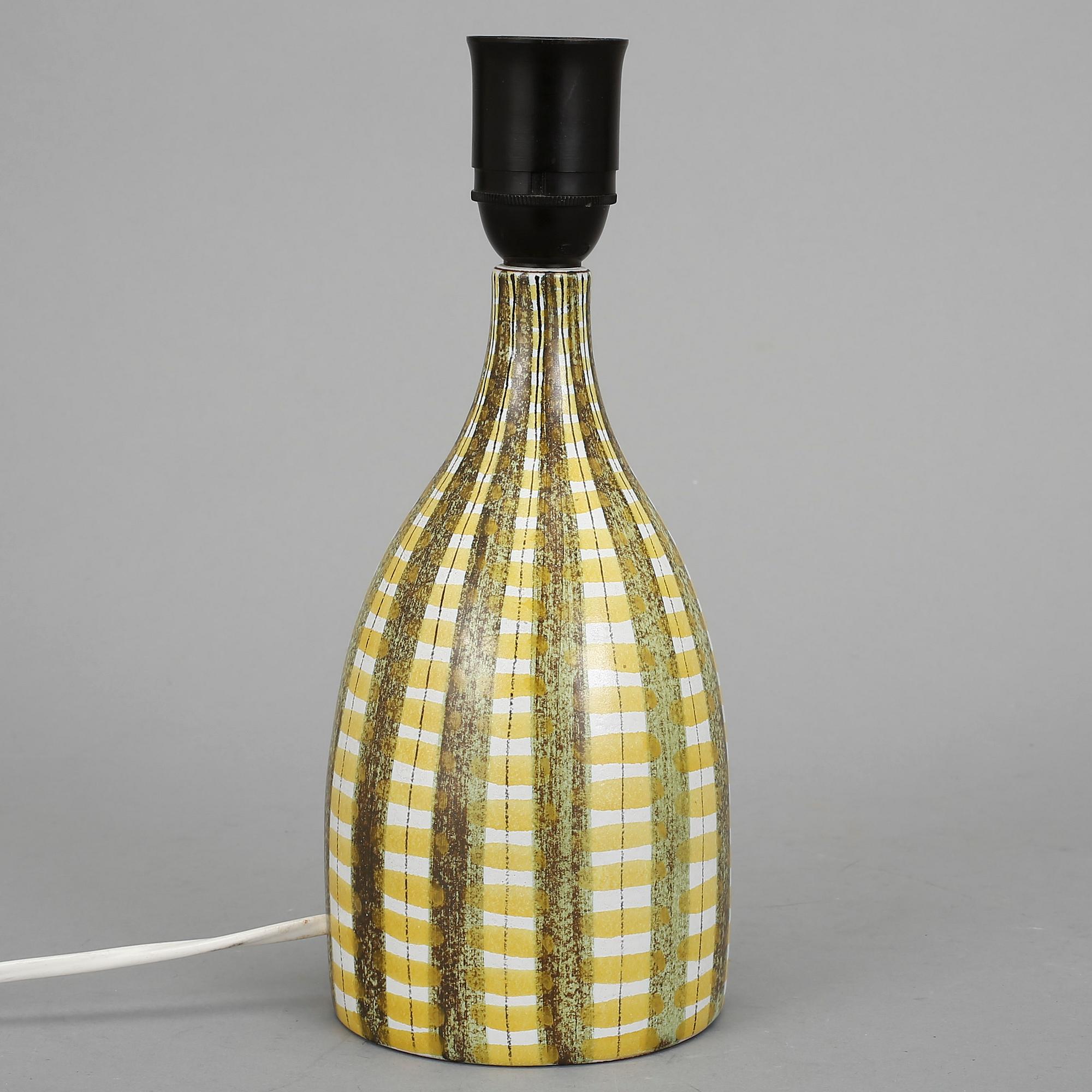 BORDSLAMPA, Stig Lindberg, fajans. Gustavsberg studio, 1940-50-tal.