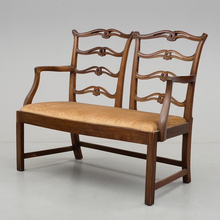 SOFFA, engelsk stil, 1900-talets första hälft.