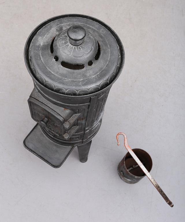 KAMIN, No 33, Husqvarna, 1900-talets första hälft.