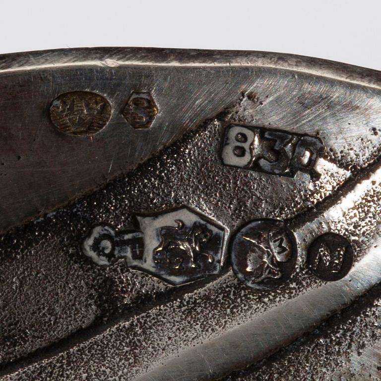 SKED, silver, Schoonhoven, Holland. Svenska kontrollstämplar, 1900-talets första hälft. Vikt 76,5 g.