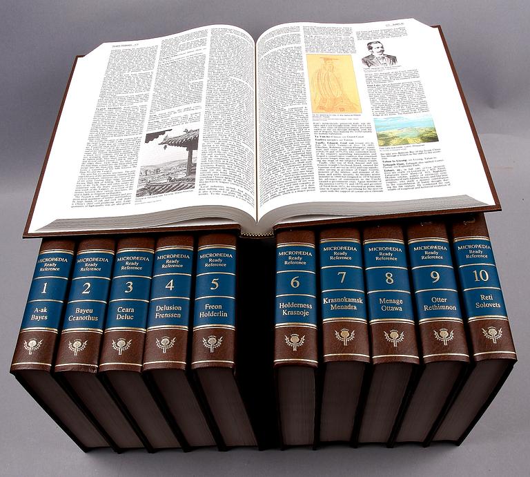 BÖCKER, 30 band, "The New Encyclopaedia Britannica", University of Chicago, 1987.