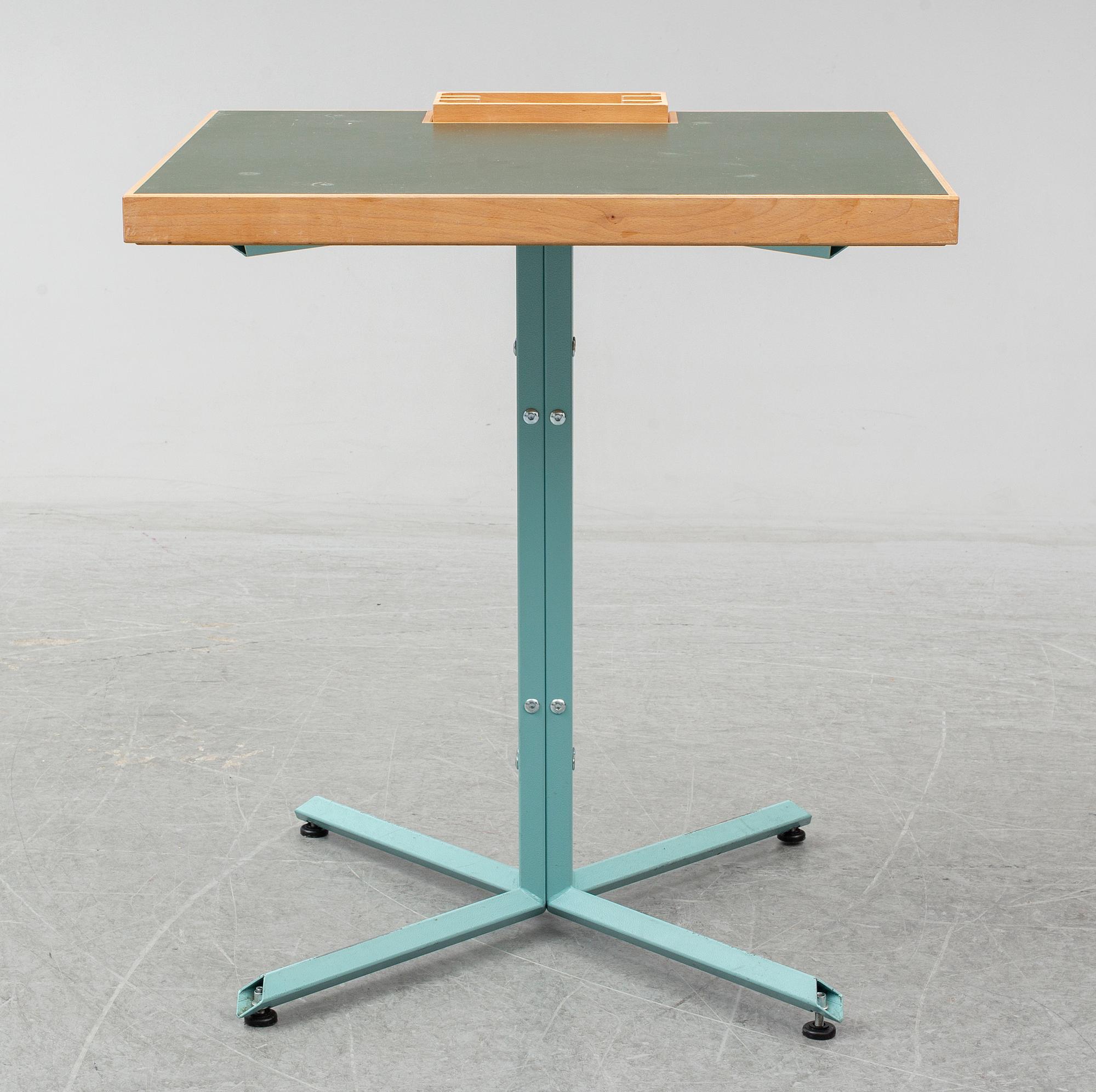 UGLYCUTE, table, Woodstockholm.