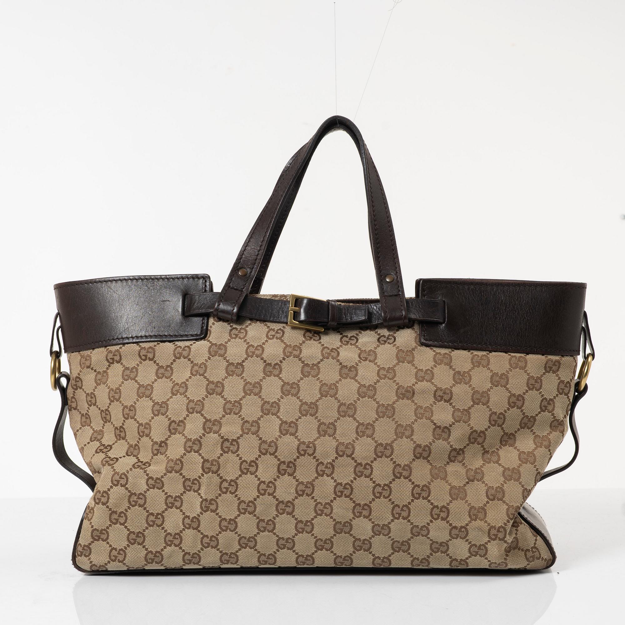 Gucci, Translation: "bag".