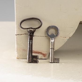 Skåp, omkring 1800.