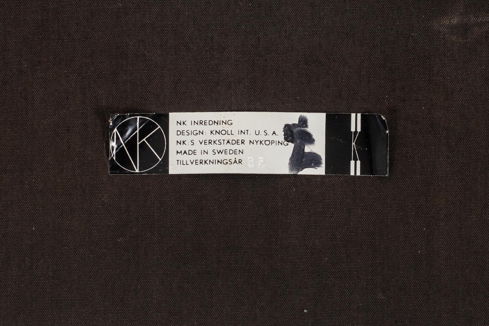 KARMSTOLAR, 4 st, etikettmärkta Knoll, NK:s verkstäder, 1960-tal.
