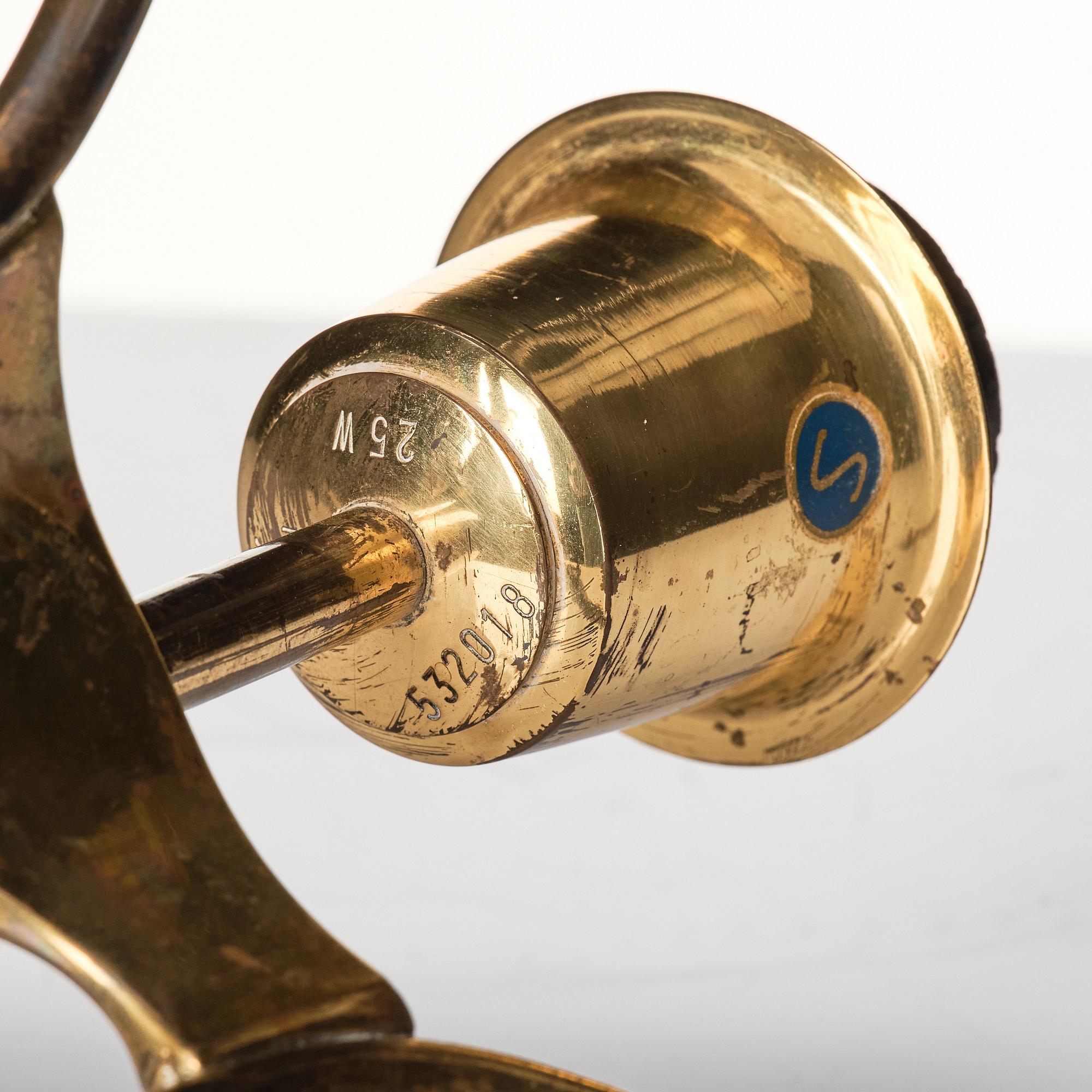 Bertil Brisborg, & Torsten Claeson (1893-1978), a table lamp, model, Triva "532-018", Nordiska Kompaniet, 1950s.