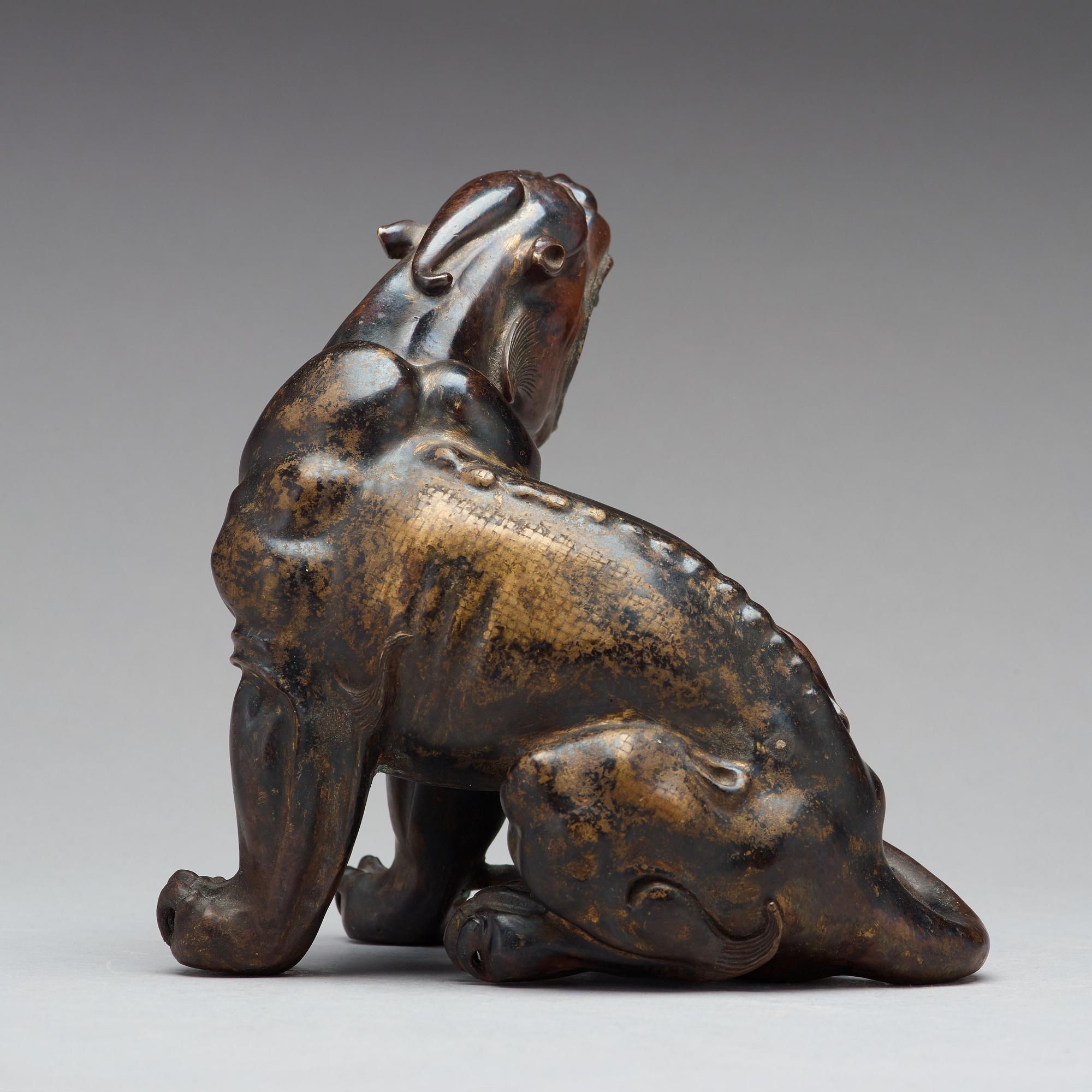 FIGURIN, brons. Mytologiskt djur, 1600-tal.