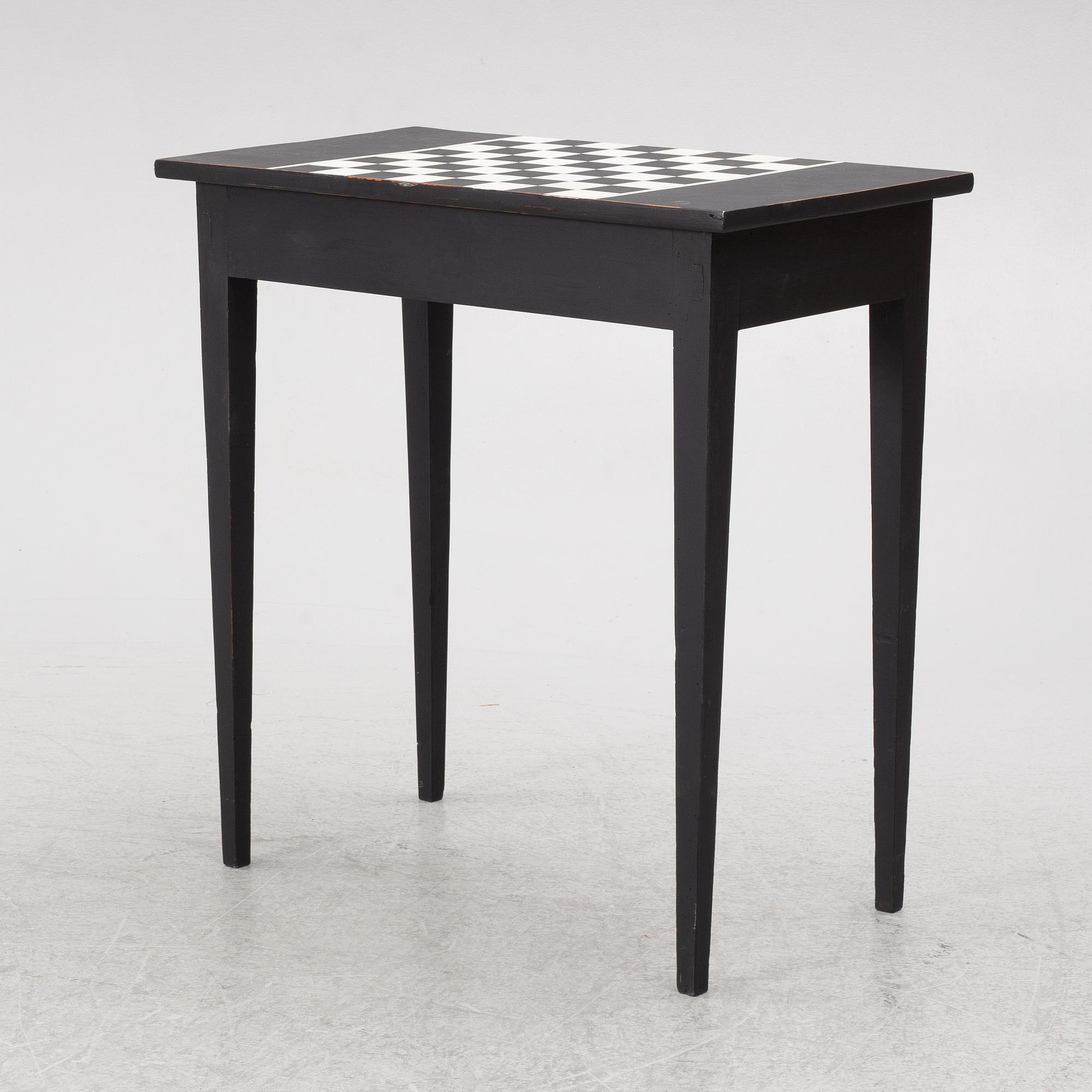 Table, 19th century.