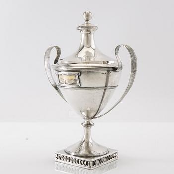 Pehr Zethelius, Sugar bowl with lid, silver, late Gustavian, Stockholm 1795.