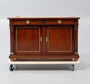 BOKSKÅP,directoire-stil, 1900-talets första hälft.
