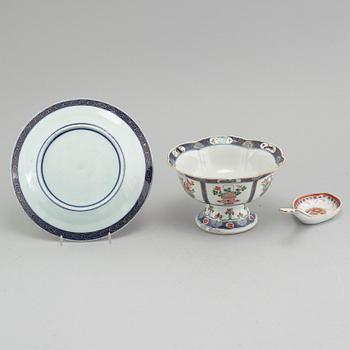 CHINESE, 3 parts, porcelain, China, 19th century.