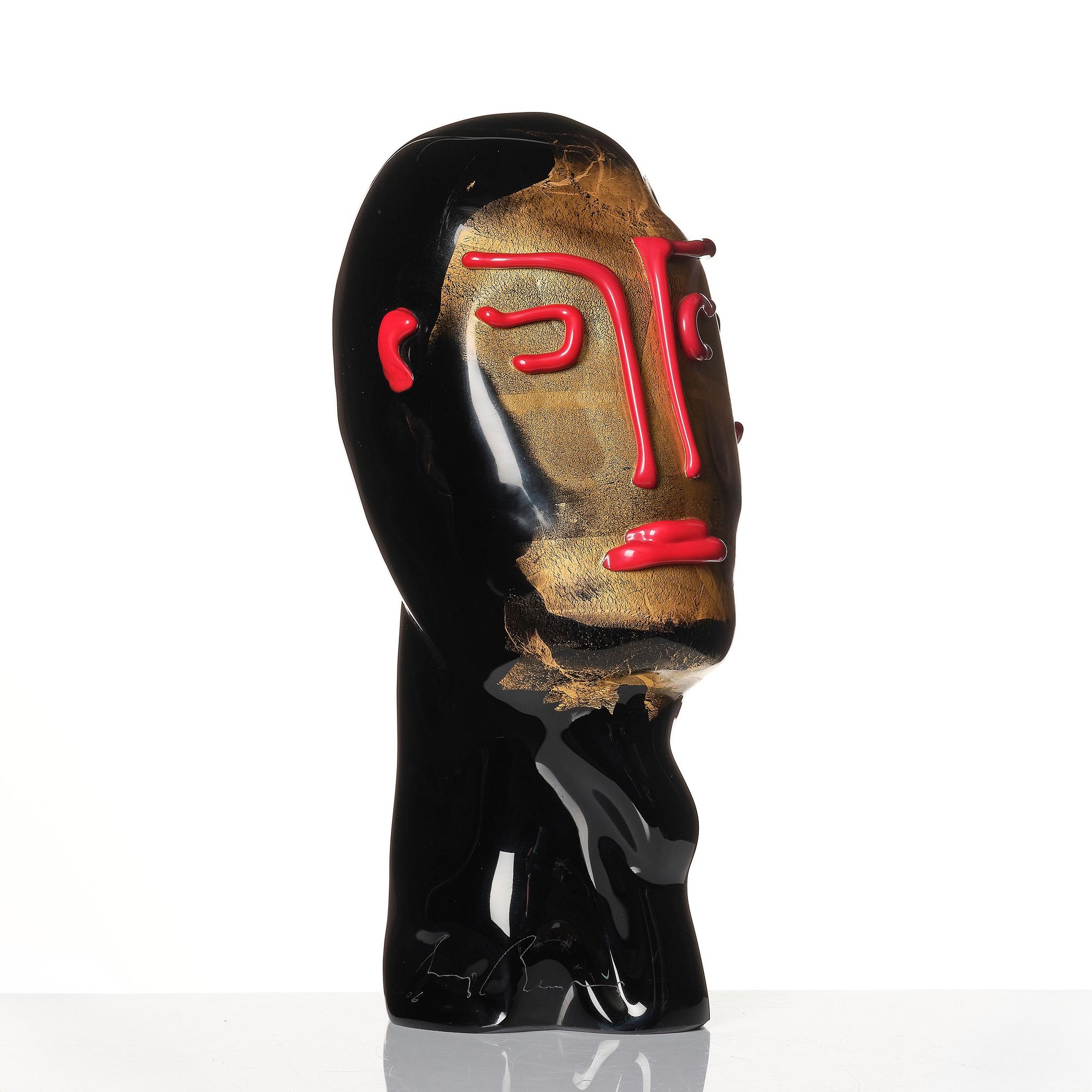 Luigi Benzoni, a glass sculpture of a head, Berengo Studio, Italy 2006.
