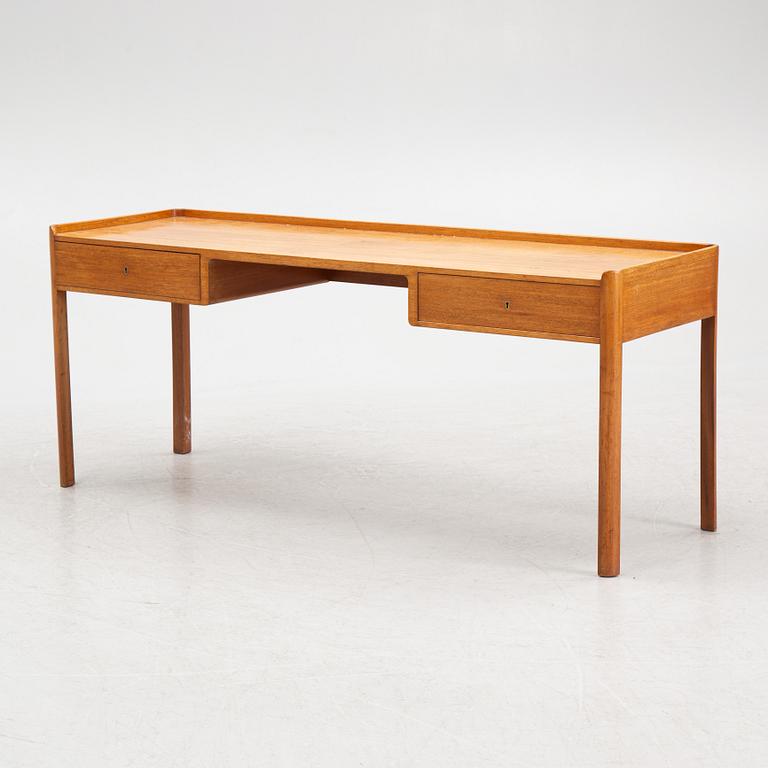 Josef Frank, a dressing table model 650, Svenskt Tenn, mid-20th century.
