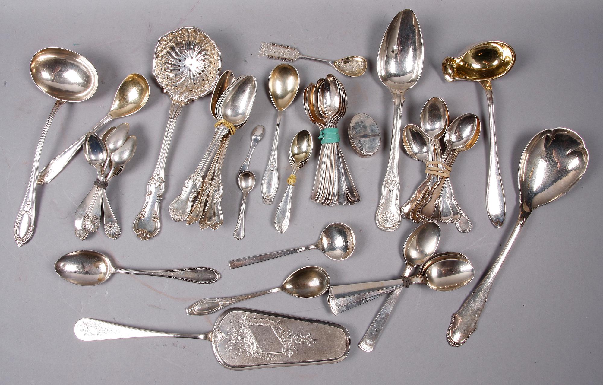 PARTI SILVER samt NYSILVER, ca 81 delar, 1900-tal.