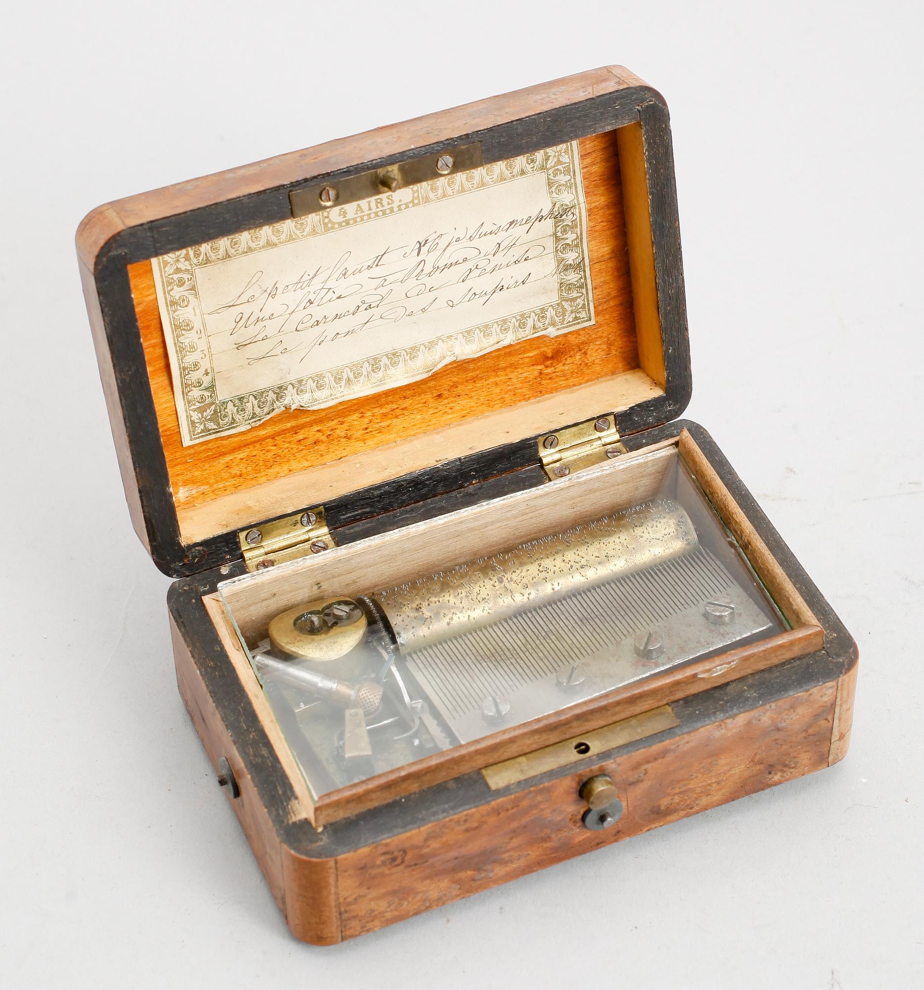SPELDOSA, sannolikt Frankrike, 1800-tal.