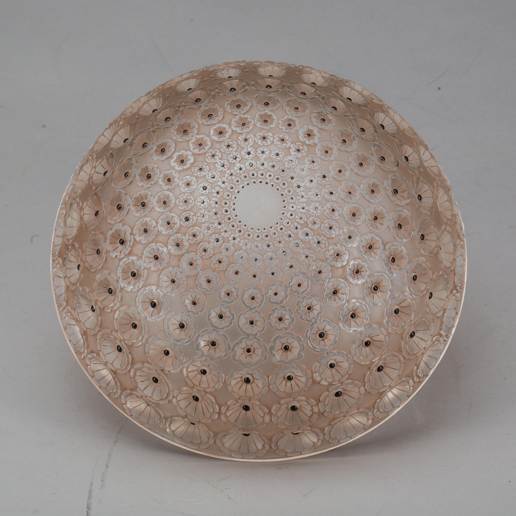 SKÅL, glas, Lalique, signerad Lalique France. 1900-talets andra hälft.