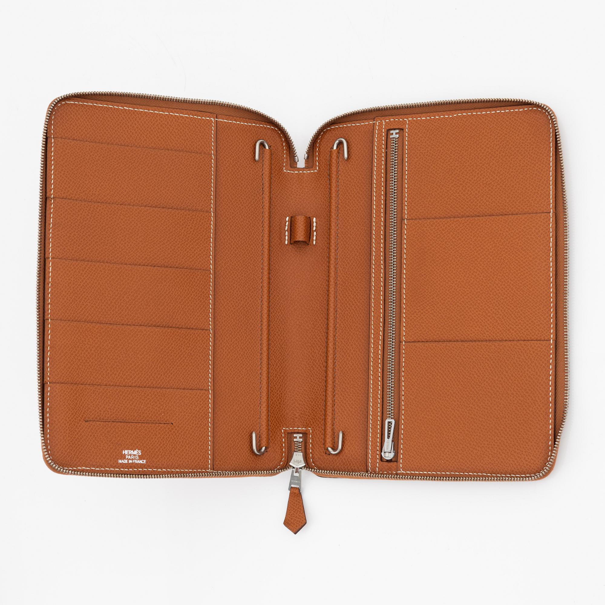 Hermès, agenda, "Globe-trotter zip", 2005.