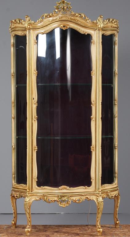 VITRINSKÅP, Louis XV-stil, 1900-tal.