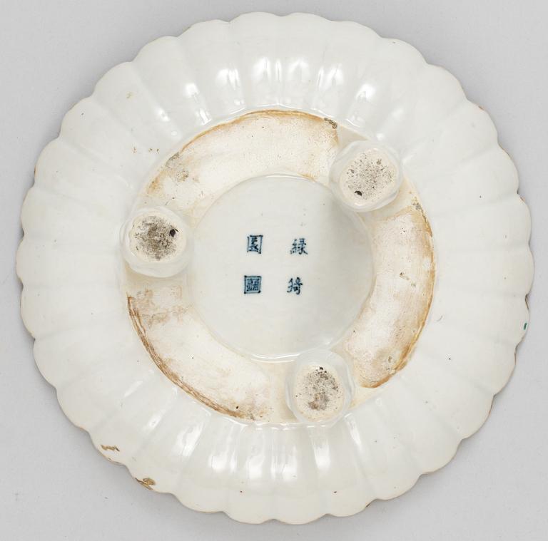 A Japanese famille rose footed moulded dish, 18th Century.