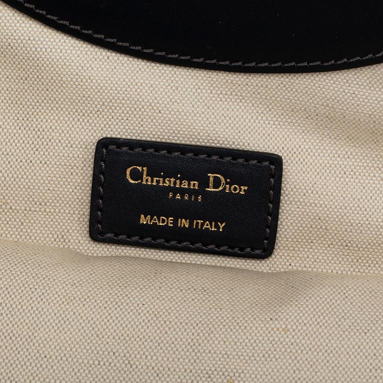 CHRISTIAN DIOR, väska, "Oblique fold-over convertible clutch".